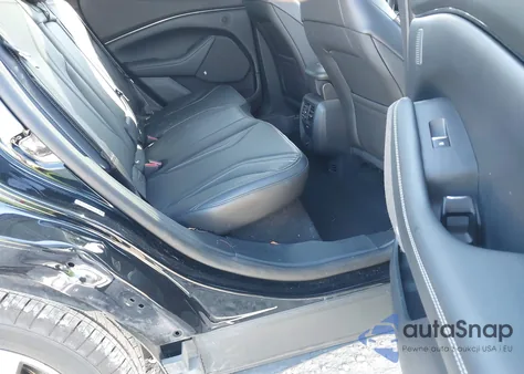 2021 Ford Mustang Mach-E Premium z USA, uszkodzony, nr VIN 3FMTK3SU7MMA03386